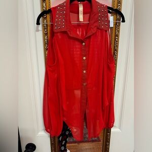 Red blouse with cutoff shoulders